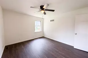 8606 Vasel Ave, Saint Louis, MO 63123 - Photo 4