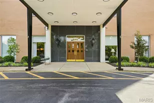 900 S Hanley Rd, Clayton, MO 63105 - Photo 2