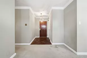 900 S Hanley Rd, Clayton, MO 63105 - Photo 4