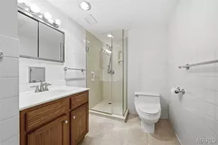 900 S Hanley Rd, Clayton, MO 63105 - Photo 24