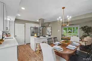 12036 Larimore Rd, Saint Louis, MO 63138 - Photo 8