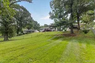 4131 Lockport Dr, Saint Louis, MO 63044 - Photo 38
