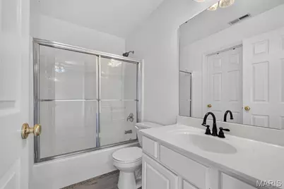 902 Stablefield Court, Creve Coeur, MO 63141 - Photo 24