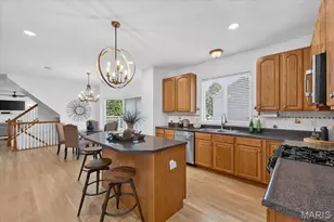 902 Stablefield Ct, Creve Coeur, MO 63141 - Photo 18