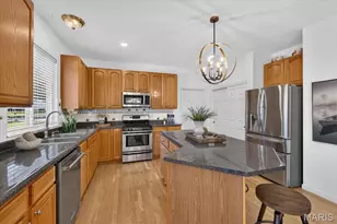 902 Stablefield Ct, Creve Coeur, MO 63141 - Photo 16