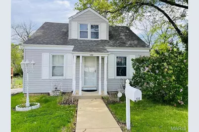 122 Cunningham Avenue, Saint Louis, MO 63135 - Photo 1