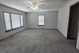 1301 N Carleton St, Farmington, MO 63640 - Photo 20
