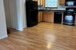 15527 97th Ave, Florissant, MO 63034 - Photo 2
