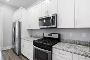 2723 Allen Ave, Saint Louis, MO 63104 - Photo 12
