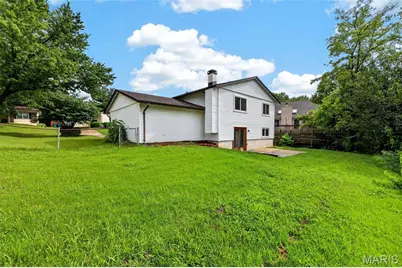 1523 Shadow Lane, Saint Charles, MO 63303 - Photo 42