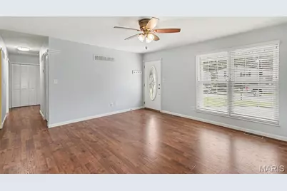 39 Oxbow Road, Saint Peters, MO 63376 - Photo 2