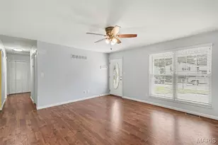39 Oxbow Rd, Saint Peters, MO 63376 - Photo 2