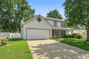 1418 Venus Dr, Saint Peters, MO 63376 - Photo 2