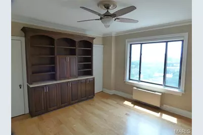 410 N Newstead Avenue #15E, Saint Louis, MO 63108 - Photo 10