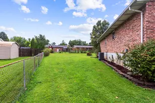 1612 Berry Ct, Imperial, MO 63052 - Photo 28