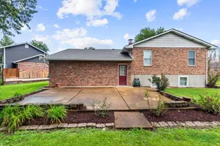 1612 Berry Ct, Imperial, MO 63052 - Photo 36