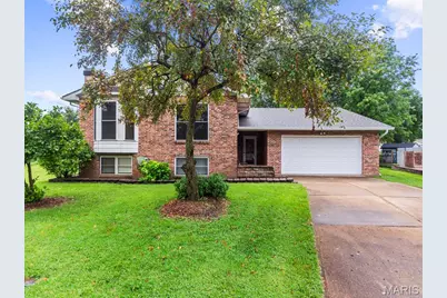 1612 Berry Court, Imperial, MO 63052 - Photo 2