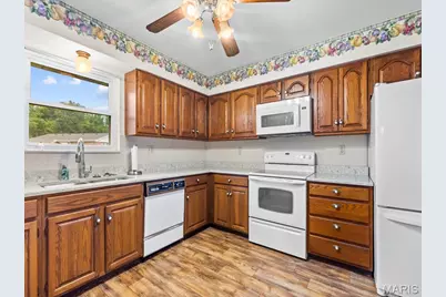 1612 Berry Court, Imperial, MO 63052 - Photo 10