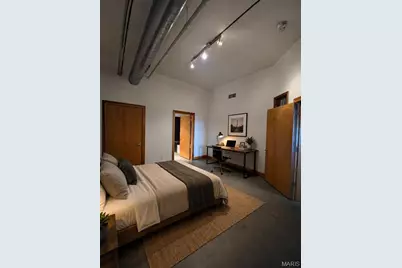 701 N 15th Street #515E, Saint Louis, MO 63103 - Photo 6