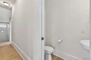 5137 Washington Pl, Saint Louis, MO 63108 - Photo 18