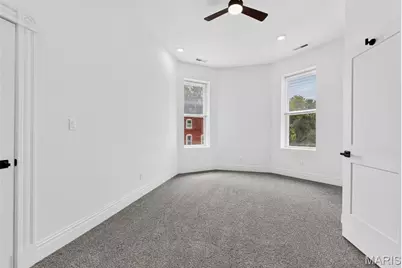 6827 Minnesota Avenue, Saint Louis, MO 63111 - Photo 28
