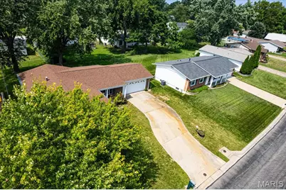 1001 Wilmington Drive, Saint Charles, MO 63301 - Photo 32
