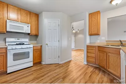 312 Thoreau Boulevard, O'Fallon, MO 63366 - Photo 12