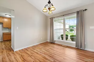 312 Thoreau Blvd, O'Fallon, MO 63366 - Photo 14