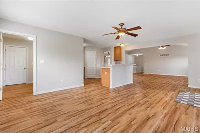 312 Thoreau Boulevard, O'Fallon, MO 63366 - Photo 8