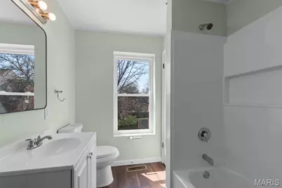 2715 Osage Street, Saint Louis, MO 63118 - Photo 12