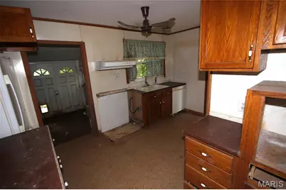 510 Yale Street, Farmington, MO 63640 - Photo 8