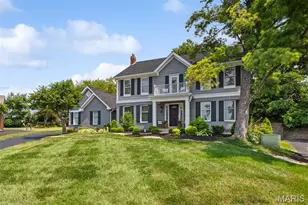 718 Cedar Field Ct, Chesterfield, MO 63017 - Photo 2