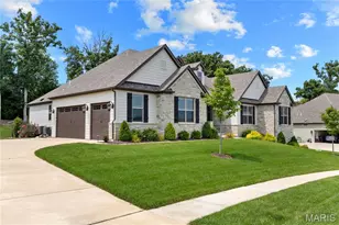 131 Westleigh Manor Dr, O'Fallon, MO 63385 - Photo 2