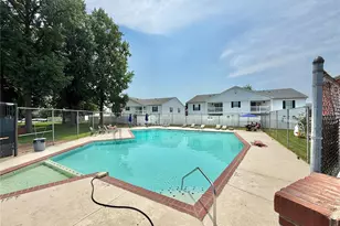 4342 Forest De Ville Dr, Oakville, MO 63129 - Photo 32
