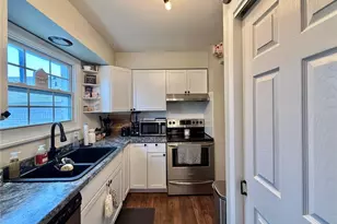 4342 Forest De Ville Dr, Oakville, MO 63129 - Photo 10