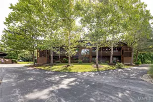 15026 Baxter Village Dr, Chesterfield, MO 63017 - Photo 20