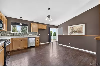 225 Brookstone Creek Drive, Wentzville, MO 63385 - Photo 10
