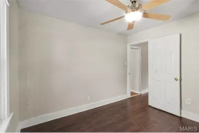 9421 Chester Avenue, Woodson Terrace, MO 63114 - Photo 16