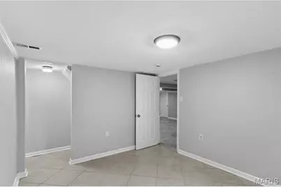 3580 Greenway Chase Drive, Florissant, MO 63031 - Photo 20