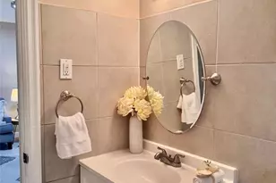 6748 Vernon Ave, University City, MO 63130 - Photo 18