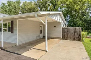 2022 Dawson Dr, Saint Charles, MO 63301 - Photo 4