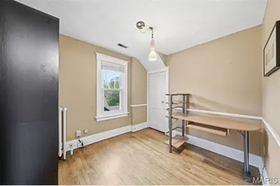 7429 Amherst Avenue, University City, MO 63130 - Photo 20