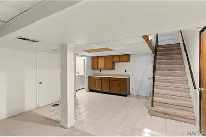 1043 Midland Boulevard, University City, MO 63130 - Photo 16