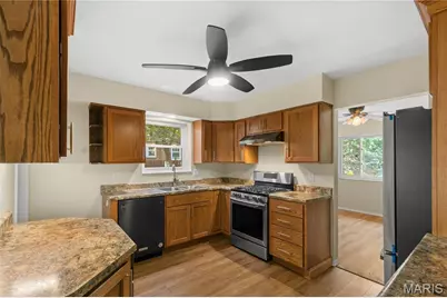 1043 Midland Boulevard, University City, MO 63130 - Photo 6