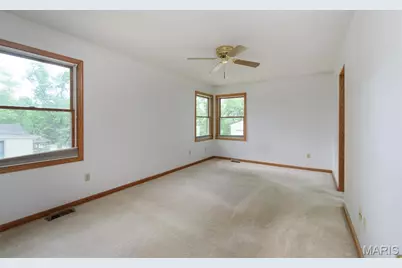 3406 Ludlow Avenue, Bridgeton, MO 63044 - Photo 14