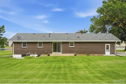 57 W Ofallon Drive, O'Fallon, MO 63366 - Photo 24