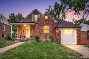608 Ellwine Dr, Saint Louis, MO 63125 - Photo 1