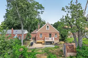 608 Ellwine Dr, Saint Louis, MO 63125 - Photo 58