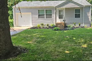 2221 Burns Ave, Overland, MO 63114 - Photo 1