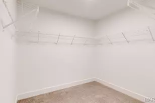 10 Pershing Cir, O'Fallon, MO 63366 - Photo 32